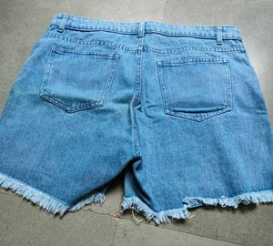 Jeans shorts for woman