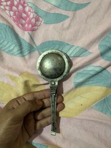 steel Kajal holder