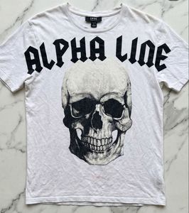 Cool Skull Graphic T-Shirt