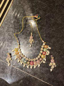 Designer Kundan Necklace and Earring Set