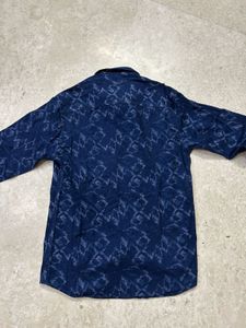 Men's Blue Geometric Print Button-Up Shirt