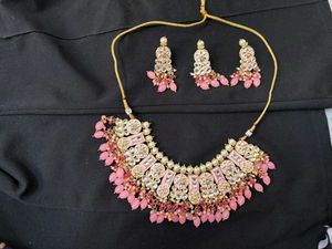 Stunning Pink &amp; Gold Necklace Set