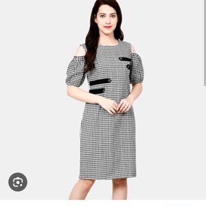 Very Beautiful Cut Shoulder Sleeve Dress