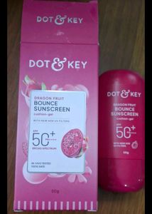 DOT &amp; KEY Dragon Fruit Sunscreen SPF 50+