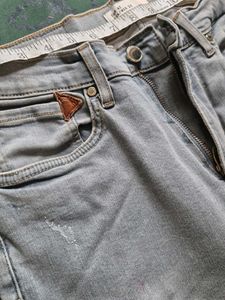 Dapper Looking OG ZARA Skinny Jeans!