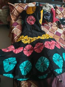 Black Colour New Hevy Look Gown