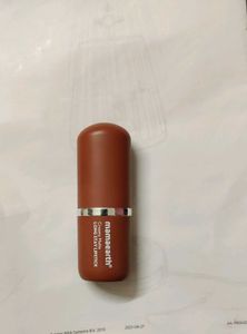Plum Butter Lipstick And Mamaearth Lipstic