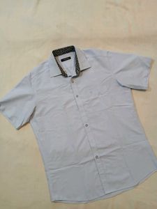 Men's Light Blue Short Sleeve Shirt