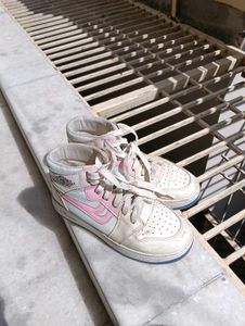 Stylish Mid-Top Sneakers