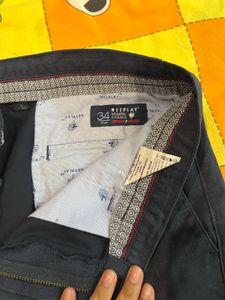 Stylish Men's Olive green &amp; Navy Blue Trousers