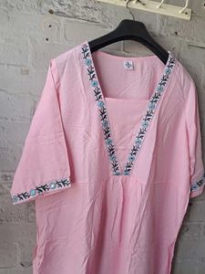 Elegant Embroidery Kurta eith mirror
