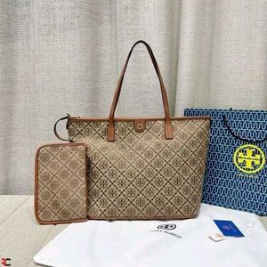Tory burch T monogram