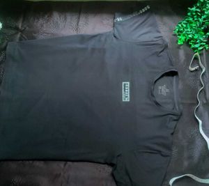 Men's Stylish Black T-Shirt