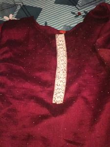 Elegant Embellished Kurta