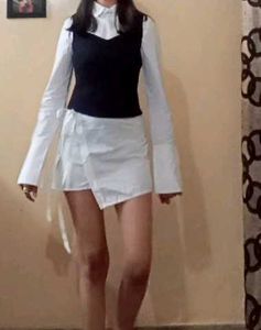 h&amp;m White Wrap Blouse