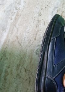 Sports Shoes 👞