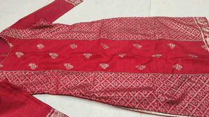 Elegant Red Embroidered Kurta women