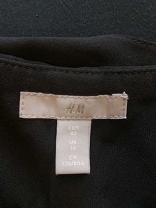 Chic High-Waisted Tapered Trousers