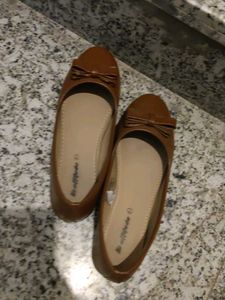 Cute Brown Ballet Flats