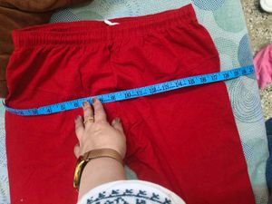 Red Cotton Leggings in 32 waist