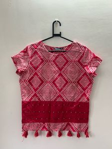 Red & White Patterned Top