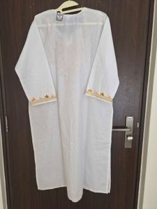 White Lucknowi Chikankari Kurta