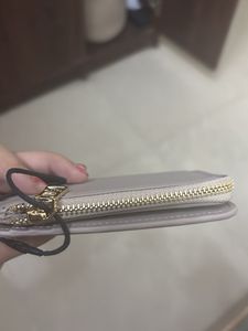 MNG Wallet - Chic &amp; Compact