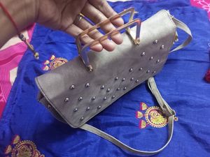 Beutiful Cream Siling Bag