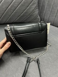 Black Chain Strap Crossbody Bag