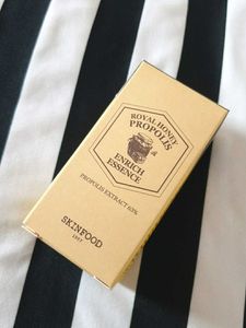 🍯SKINFOOD Royal Honey Propolis Essence