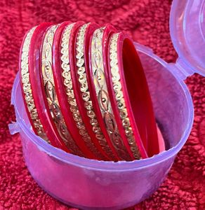Red &amp; Gold Bangle Set