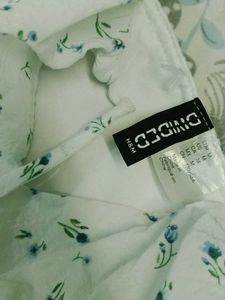 H&amp;M Chic Floral Print Mini Dress