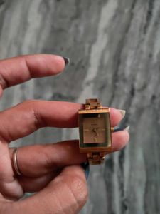 Elegant Gold Tone Square Watch