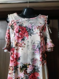 Elegant Cold Shoulder Floral Dress