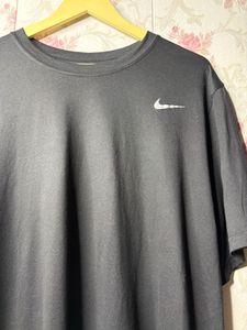 Athletic Black T-Shirt