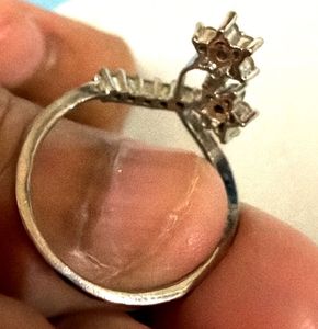 Sparkling Flower Ring