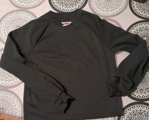 Authentic reebok top from the uae