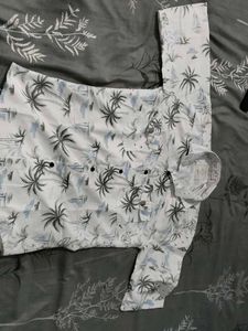 Men's Tropical Print Shirt