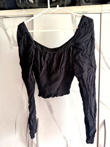 Chic Black Smocked Long Sleeve Top