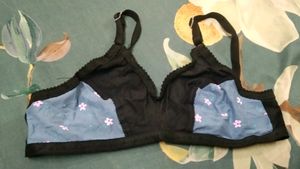 Cute Floral Black Bra