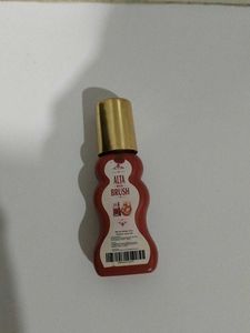 Alta Brush with Applicator