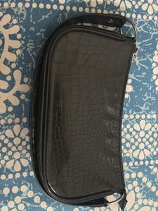 H&amp;M Black Shoulder Bag