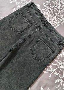 Mom Fit Denim Jeans 👖
