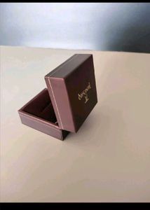 Tanishq Jewellery ring Boxx