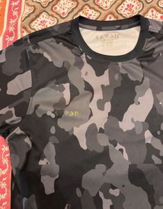 Men's Camouflage T-Shirt