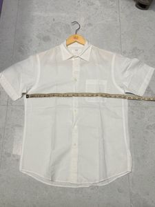 Uniqlo Linen White Short Sleeve Shirt