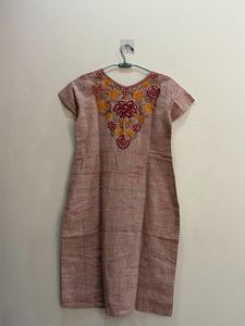 Elegant Rose Taupe Embroidered Straight Kurta ✨