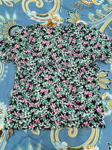Floral Print Tie-Front Top