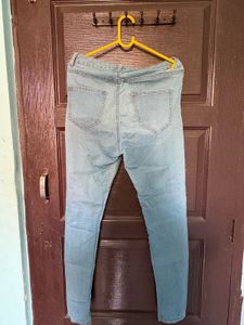Light Wash Skinny Jeans