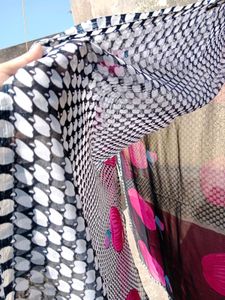 Black &amp; White Printed Saree with Pink Detail